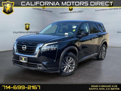 2022 Nissan Pathfinder S 2WD