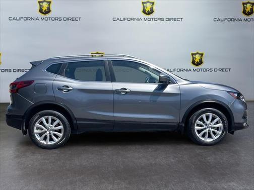 2022 Nissan Rogue Sport SV