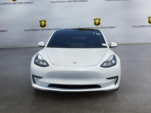 Pearl White Multi-Coat 2021 Tesla Model 3 Standard Range Plus