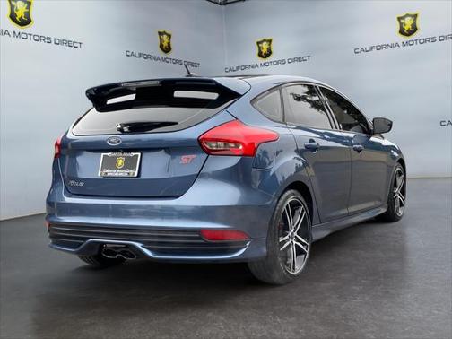 2018 Ford Focus ST