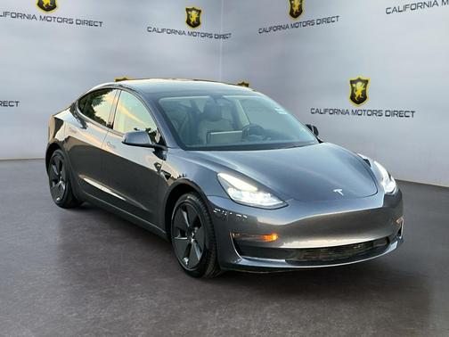 2023 Tesla Model 3 Standard Range