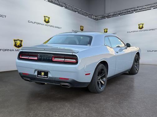 2020 Dodge Challenger SXT