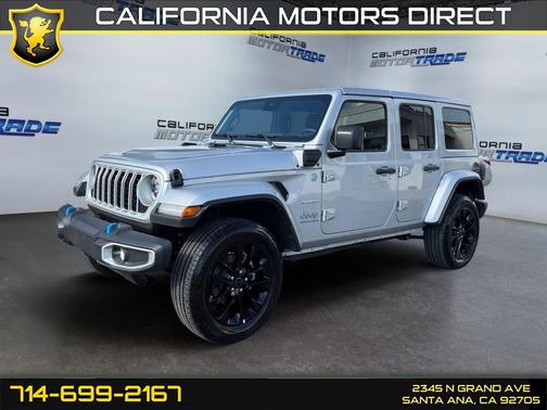 Silver Zynith Clearcoat 2024 Jeep Wrangler 4xe Sahara