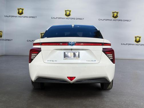 2017 Toyota Mirai Base