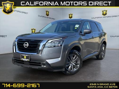 2022 Nissan Pathfinder S 2WD