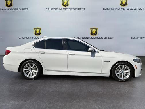 2016 BMW 528 528i