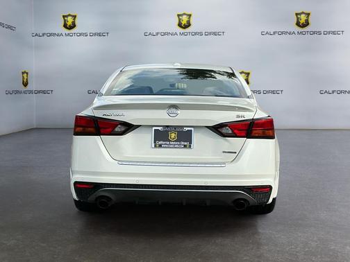 2022 Nissan Altima SR VC-Turbo FWD