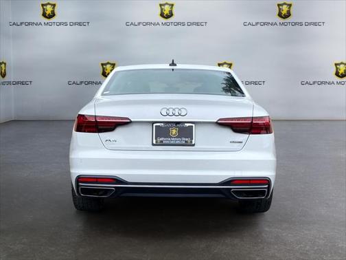 2022 Audi A4 45 S line Premium Plus