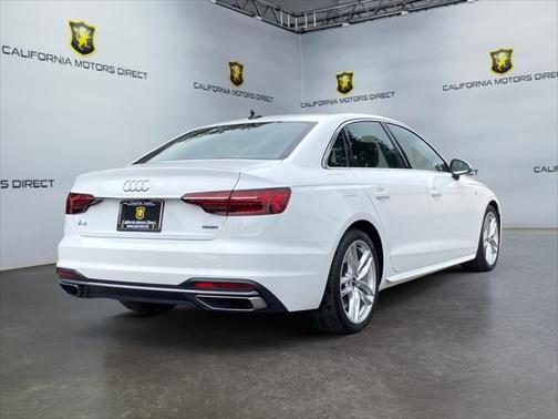 2022 Audi A4 45 S line Premium Plus