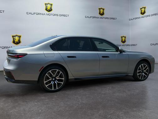 Frozen Pure Grey Metallic 2023 BMW 760 i xDrive