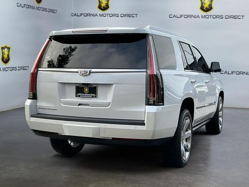 2017 Cadillac Escalade Premium Luxury
