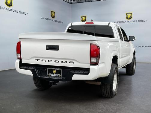2019 Toyota Tacoma SR
