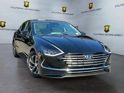 2023 Hyundai SONATA Hybrid Base