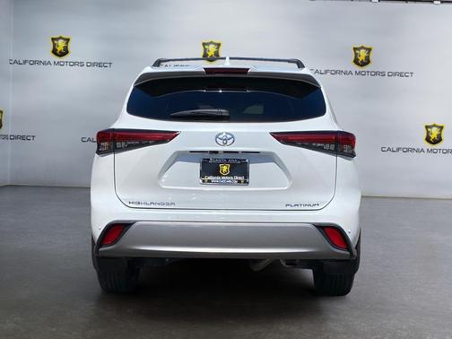 2023 Toyota Highlander Platinum