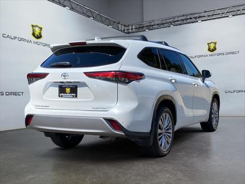 2023 Toyota Highlander Platinum