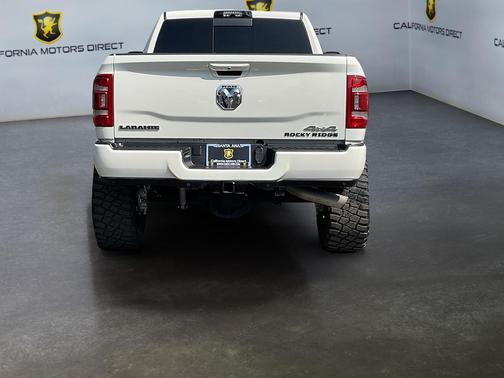 2024 RAM 3500 Laramie Crew Cab 4x4 6'4' Box