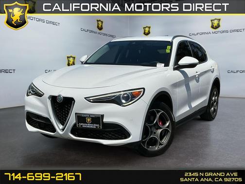 Alfa White 2018 Alfa Romeo Stelvio Base
