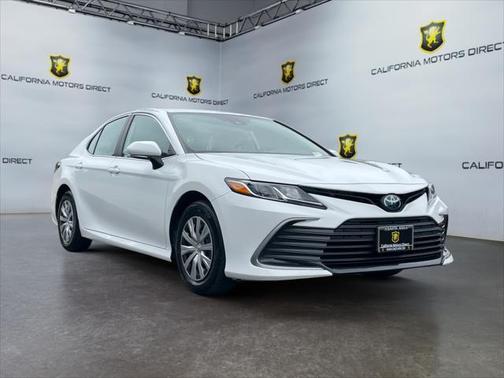 2022 Toyota Camry LE