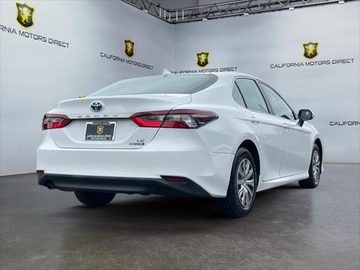 2022 Toyota Camry LE