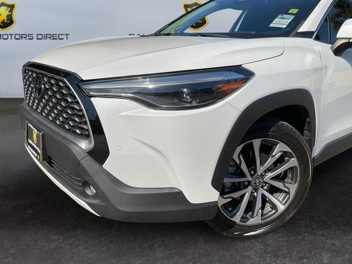 2023 Toyota Corolla Cross XLE