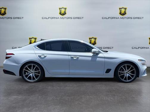 2022 Genesis G70 2.0T RWD