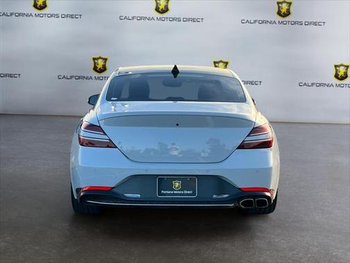 2022 Genesis G70 2.0T RWD
