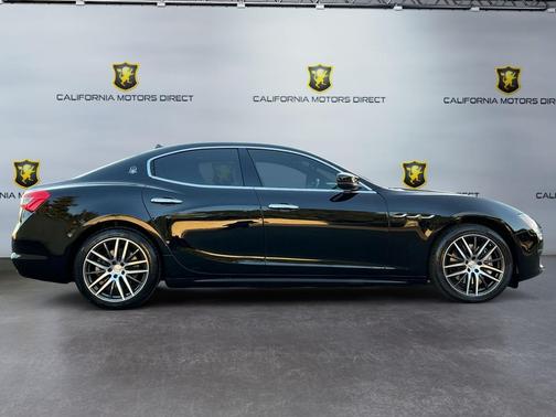 2019 Maserati Ghibli 