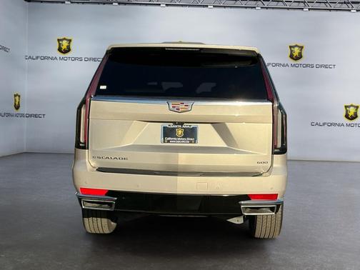 2022 Cadillac Escalade ESV Premium Luxury