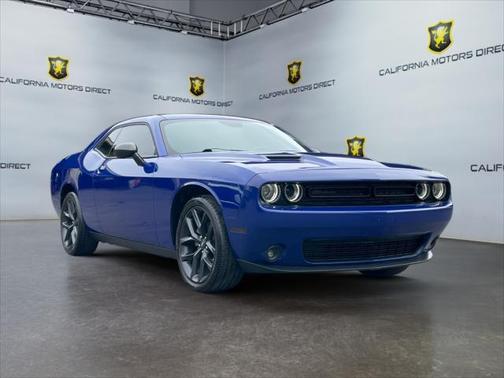 2022 Dodge Challenger SXT