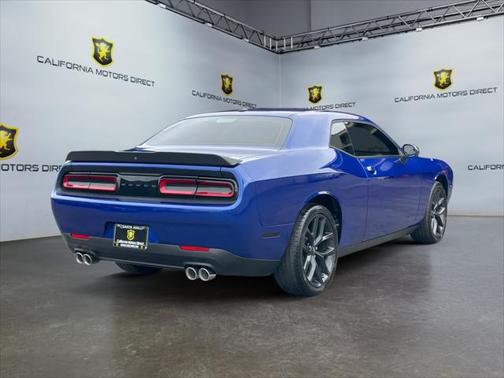 2022 Dodge Challenger SXT