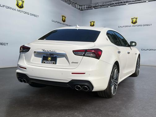 2021 Maserati Ghibli Base