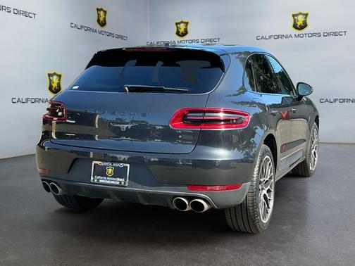 2018 Porsche Macan S