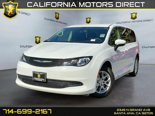 2022 Chrysler Voyager LX