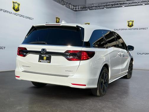 2023 Honda Odyssey Sport