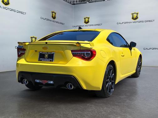 2017 Subaru BRZ Series. Yellow