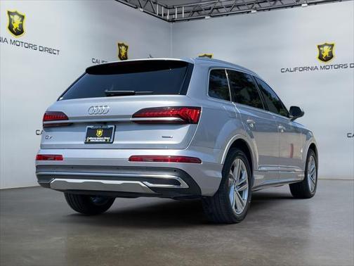2021 Audi Q7 45 Premium