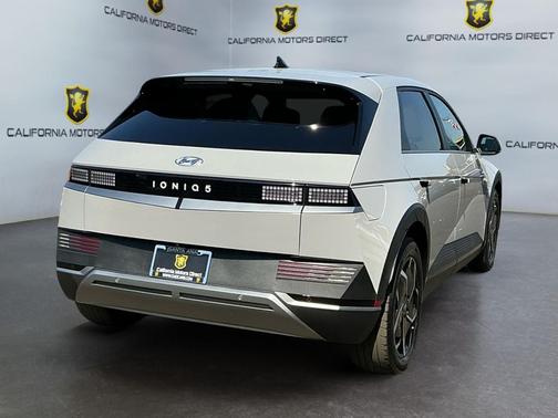 2024 Hyundai IONIQ 5 SEL