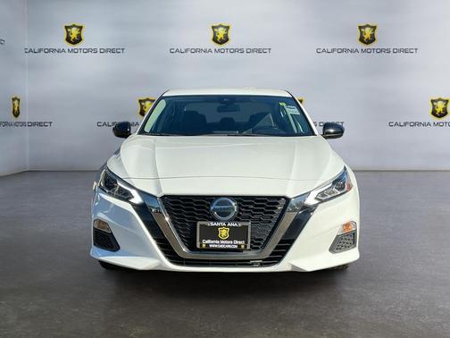 2021 Nissan Altima SR FWD