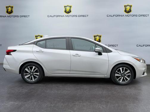 2021 Nissan Versa 1.6 SV