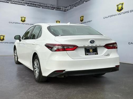 2022 Toyota Camry LE