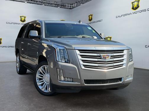 2019 Cadillac Escalade ESV Platinum