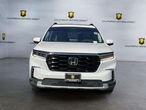 2024 Honda Pilot Touring 8-Passenger