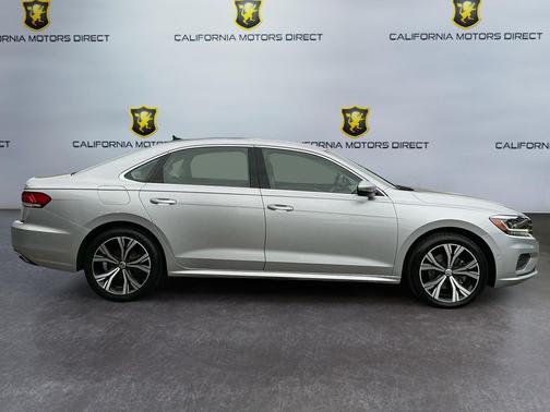2020 Volkswagen Passat 2.0T SE