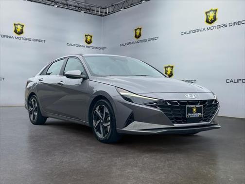 2022 Hyundai ELANTRA Limited