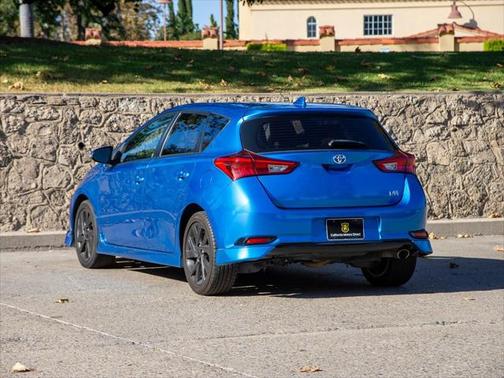 2017 Toyota Corolla iM Base