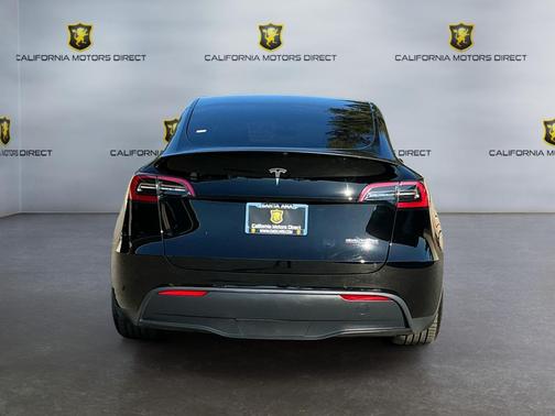 2023 Tesla Model Y Performance Dual Motor All-Wheel Drive