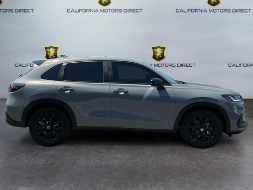 Urban Gray Pearl 2025 Honda HR-V AWD Sport