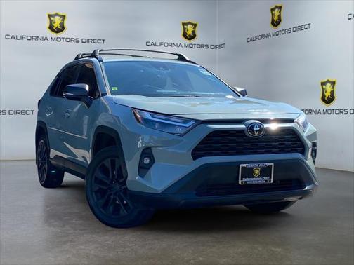 2022 Toyota RAV4 XLE Premium