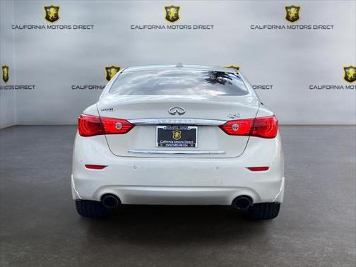 2016 INFINITI Q50 Hybrid Base