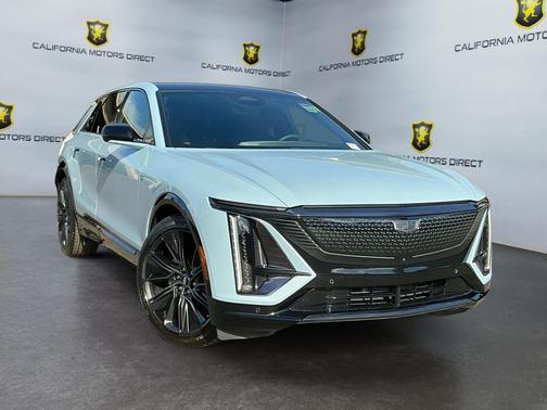 2024 Cadillac LYRIQ Sport